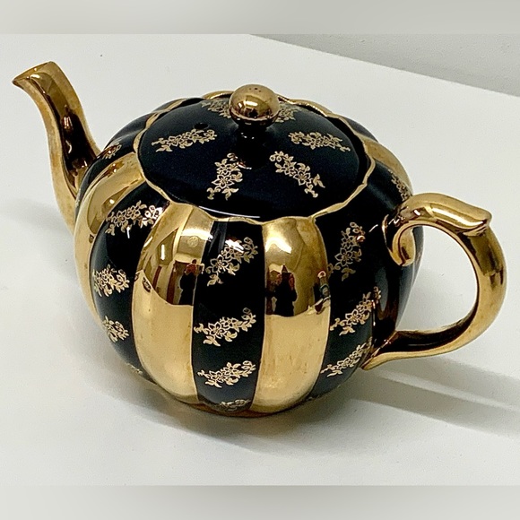 Mid Century Vintage Black Gold Trim GIBSON STAFFORDSHIRE England Teapot - Picture 4 of 16
